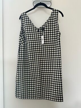 Ann Taylor Black and White Houndstooth Mini Dress